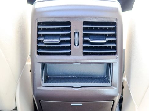 Used 2018 Mercedes-Benz GLS 450 4MATIC w/ Premium Package image 23