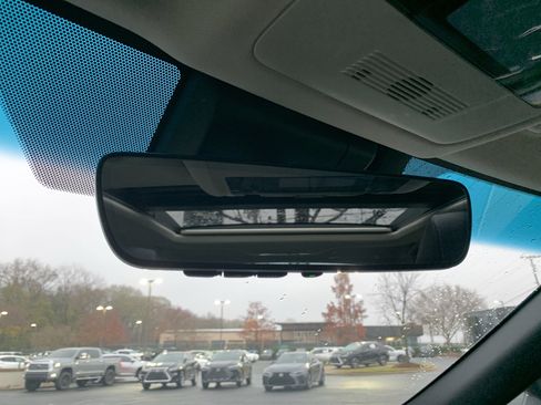 Certified 2025 Lexus ES 350 w/ Ultra Luxury Package image 27