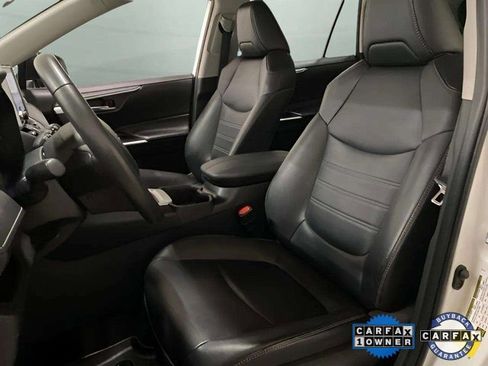 Used 2024 Toyota RAV4 XLE Premium image 62