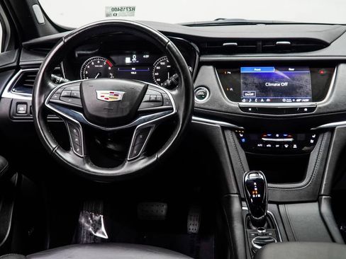 Used 2024 Cadillac XT5 Premium Luxury AWD/4WD image 16