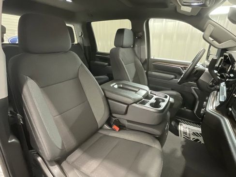 Used 2025 Chevrolet Silverado 2500 LT w/ Convenience Package image 13