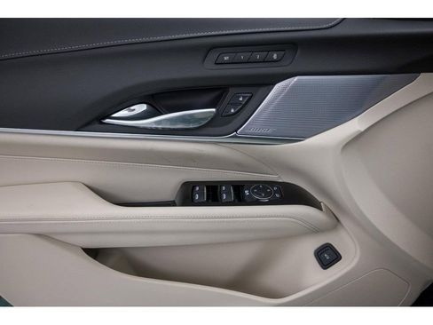 New 2025 Cadillac CT4 Premium Luxury image 13