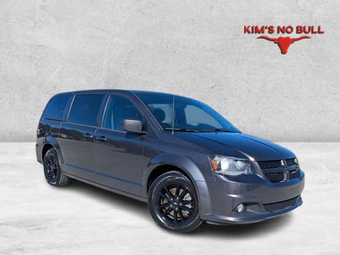Used 2020 Dodge Grand Caravan GT image 1