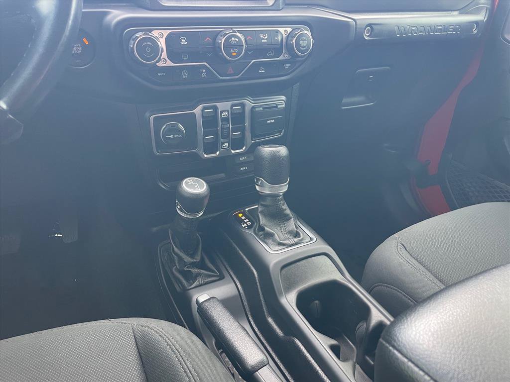 Used 2021 Jeep Wrangler Unlimited Sport AWD/4WD image 18