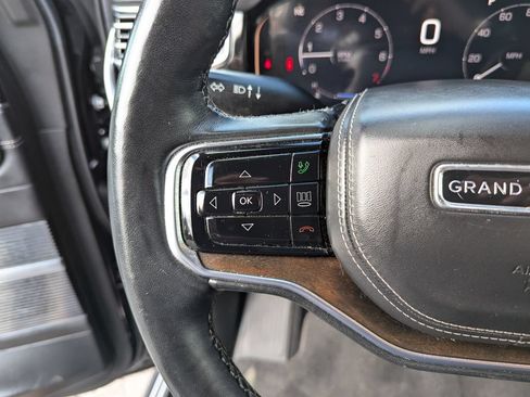 Used 2022 Jeep Grand Wagoneer Series II w/ Convenience Group III AWD/4WD image 17