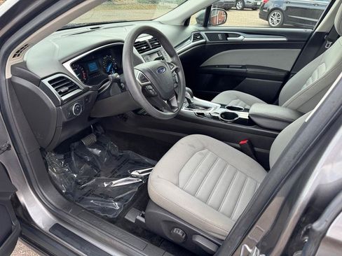 Used 2013 Ford Fusion S FWD image 14