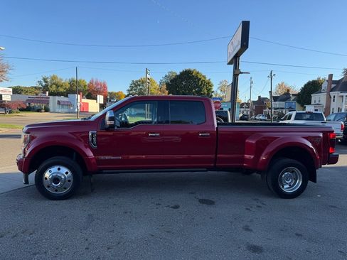 Used 2020 Ford F450 Platinum w/ FX4 Off-Road Package image 6