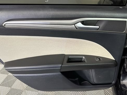 Used 2019 Ford Fusion S image 25