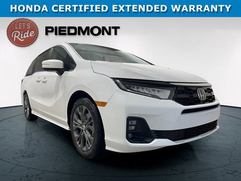 Certified 2025 Honda Odyssey Touring image 1