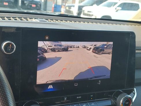 Used 2023 Chevrolet Colorado W/T image 23