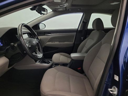 Used 2019 Hyundai Elantra Value Edition FWD image 17