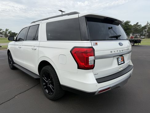 Used 2024 Ford Expedition Max XLT AWD/4WD image 4