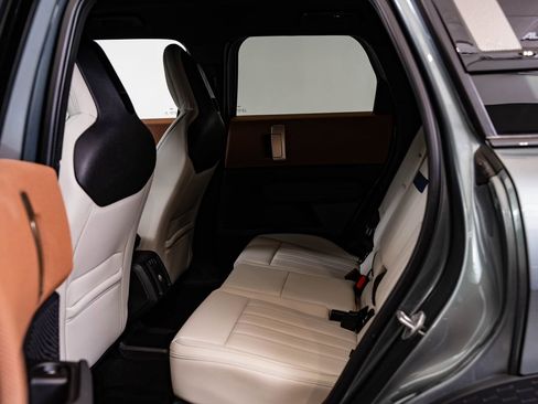 Certified 2025 MINI Cooper Countryman S w/ Comfort Package Max image 42