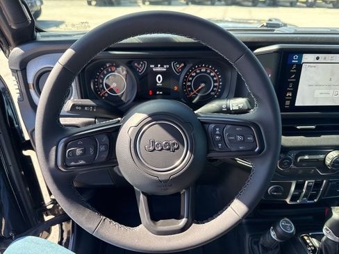 New 2026 Jeep Gladiator Sport image 10