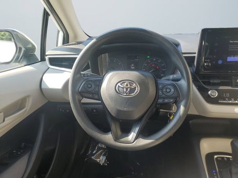 Used 2023 Toyota Corolla LE FWD image 12