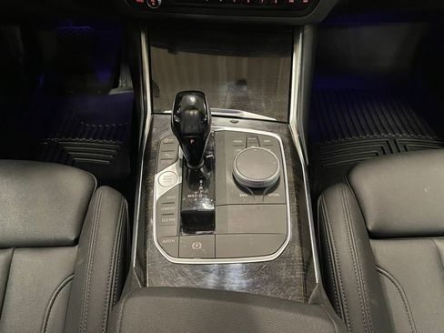 Used 2021 BMW 330i xDrive Sedan w/ Convenience Package image 12