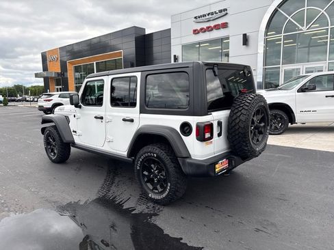 Used 2021 Jeep Wrangler Unlimited Sport AWD/4WD image 3