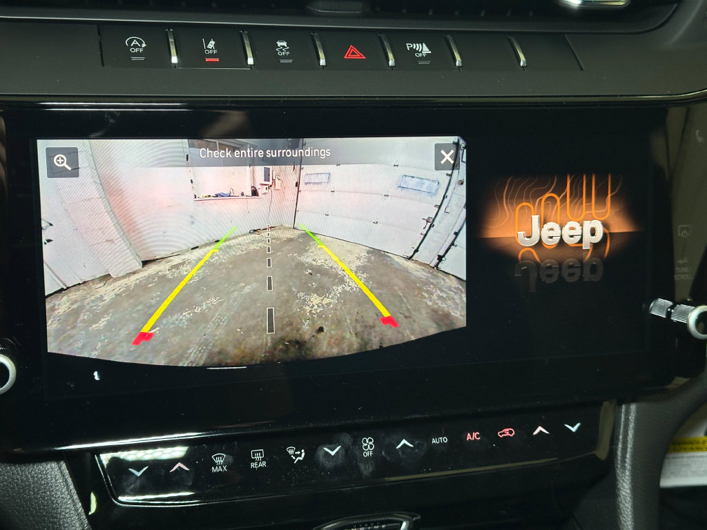 New 2026 Jeep Grand Cherokee Limited w/ MOPAR Finishing Package AWD/4WD image 40