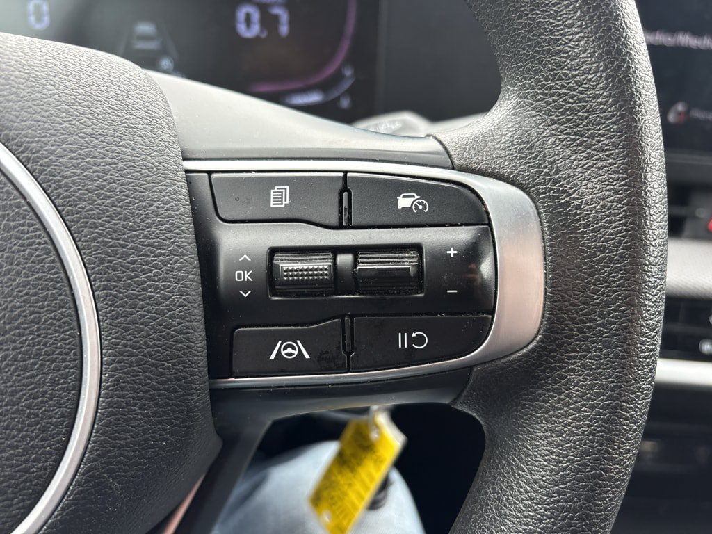 Used 2023 Kia Sportage LX AWD/4WD image 30