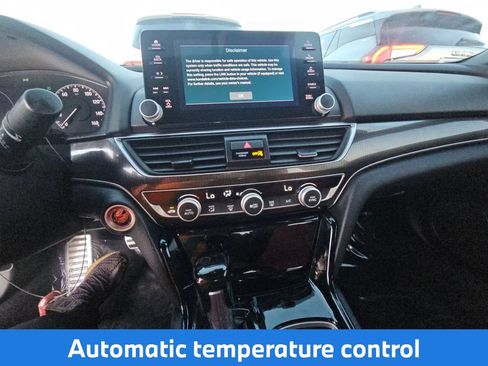 Used 2022 Honda Accord Sport image 12