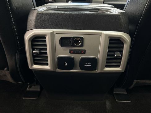 Certified 2018 Ford F150 Lariat w/ Equipment Group 502A Luxury AWD/4WD image 30