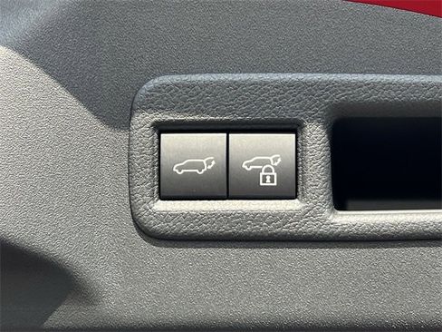 New 2026 Subaru Solterra Limited image 37