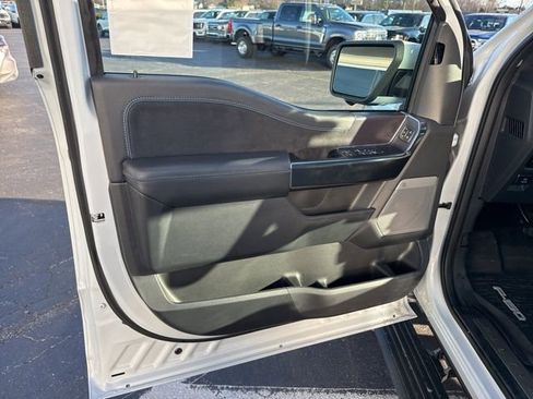 New 2025 Ford F150 Platinum w/ FX4 Off-Road Package image 28