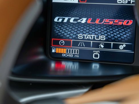 Certified 2019 Ferrari GTC4Lusso image 13