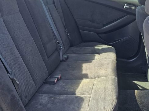 Used 2008 Nissan Altima 3.5 SE w/ Sport Pkg FWD image 9