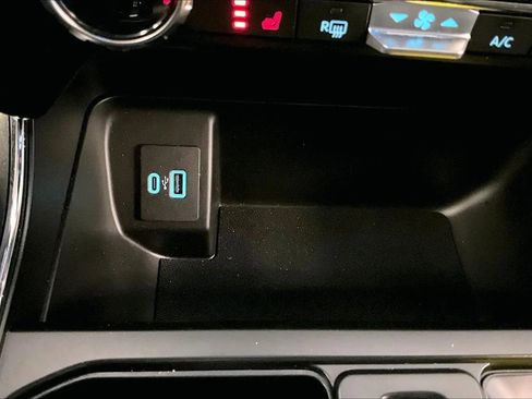 Certified 2023 Ford F150 XLT w/ Equipment Group 302A High image 31