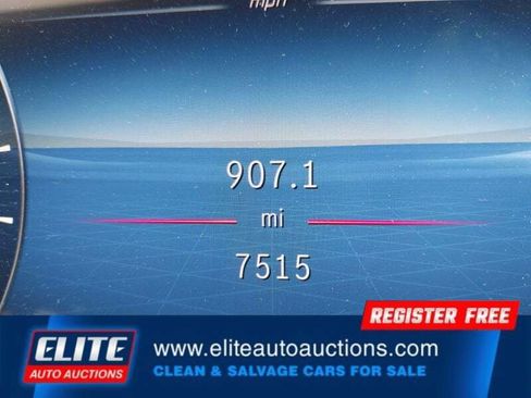 Used 2024 Mercedes-Benz C 300 Sedan image 29