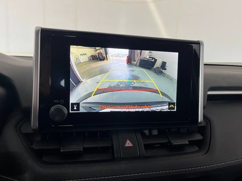 Used 2024 Toyota RAV4 LE AWD/4WD image 68