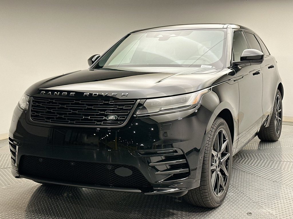 Used 2026 Land Rover Range Rover Velar Dynamic SE AWD/4WD image 1
