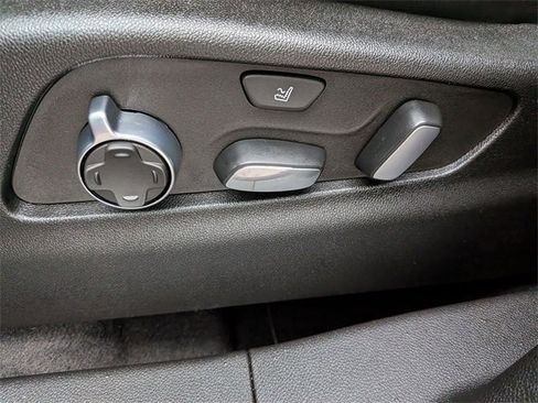 Certified 2023 Cadillac XT4 Premium Luxury w/ Driver Assist Package image 19