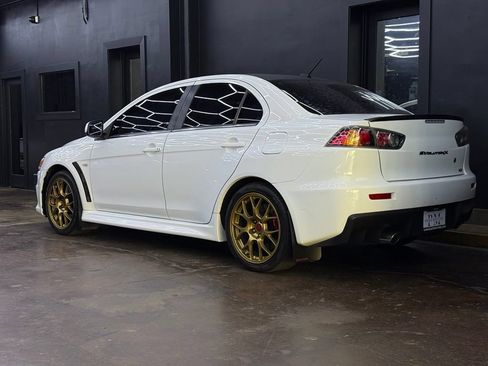 Used 2012 Mitsubishi Lancer Evolution MR AWD/4WD image 4