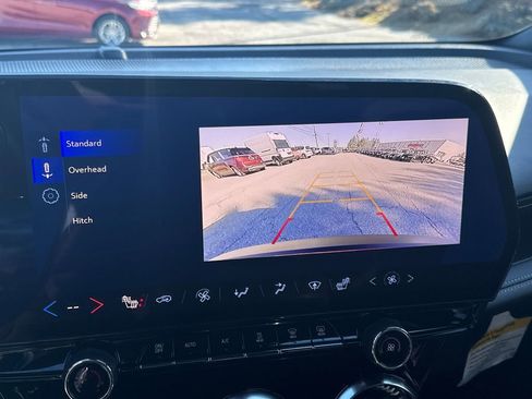 Used 2024 Chevrolet Blazer EV LT image 21