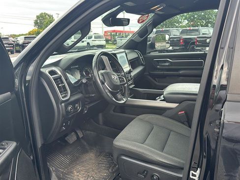 Used 2020 RAM 1500 Big Horn AWD/4WD image 14