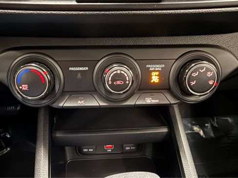 Used 2023 Kia Forte LXS w/ LXS Technology Package image 16