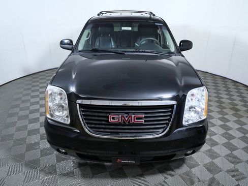Used 2014 GMC Yukon SLT image 3