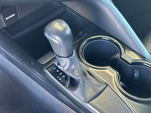 Certified 2019 Toyota Camry SE w/ Protection Package (Q2) image 19