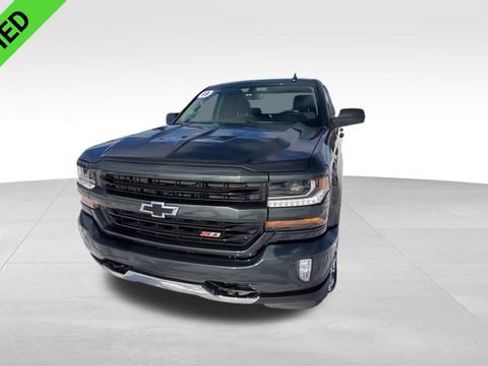 Used 2019 Chevrolet Silverado 1500 LT w/ All Star Edition image 4