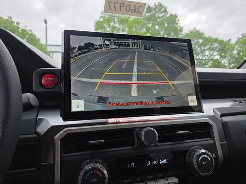 New 2026 Toyota Tacoma TRD Off-Road AWD/4WD image 32