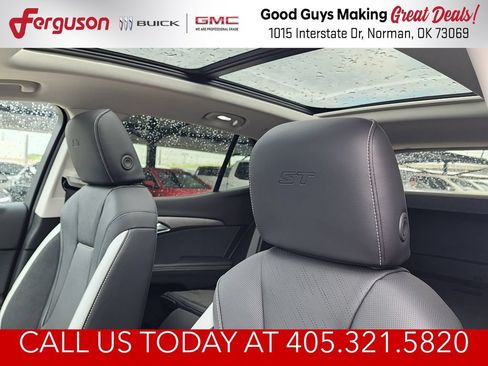 New 2026 Buick Envision Sport Touring AWD/4WD image 17