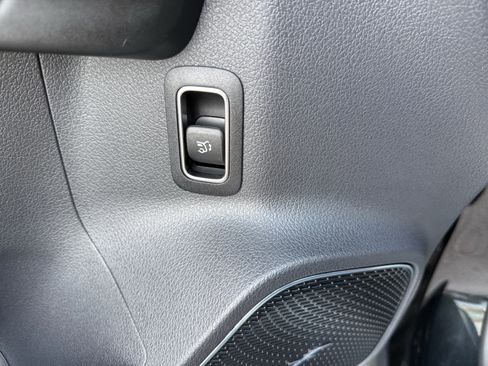 Certified 2024 Mercedes-Benz GLA 250 image 27