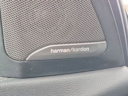 Used 2020 BMW X7 xDrive40i w/ Premium Package image 19