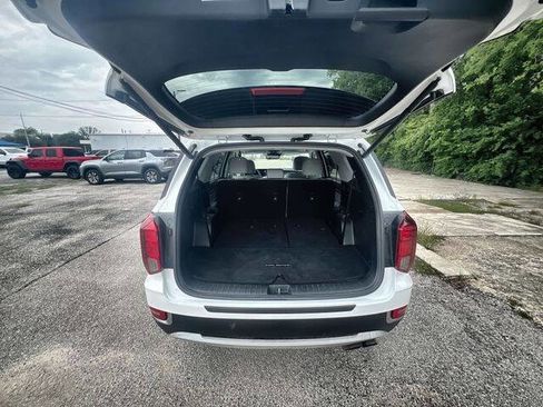 Used 2021 Hyundai Palisade SEL FWD image 25