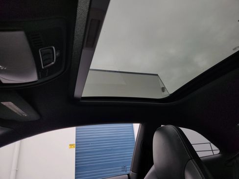 Used 2013 Audi S5 Prestige w/ Prestige Pkg image 18