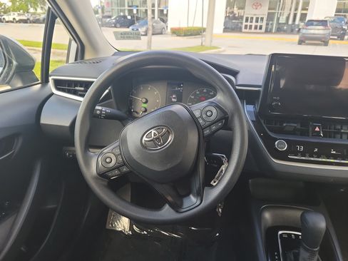 Certified 2024 Toyota Corolla LE FWD image 17