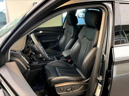 Certified 2023 Audi Q5 2.0T Premium Plus w/ Premium Plus Package image 8