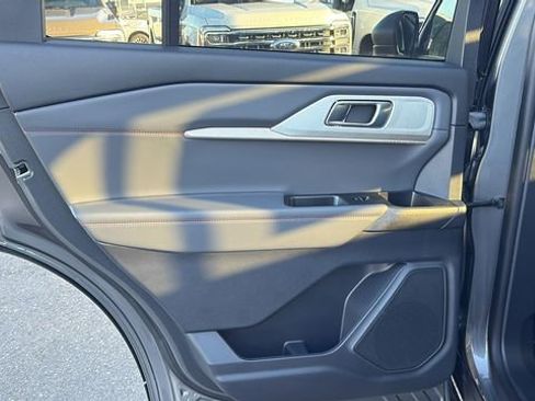 New 2026 Ford Explorer Active w/ Active Comfort Package RWD image 14